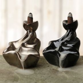 Kadzielnica z przepływem zwrotnym Wodospad Kadzielnica z przepływem zwrotnym Wodospad